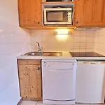 Confortable 2 Pieces, Skis Aux Pieds, 2 Ch, 4 Pers, Non-fumeur - Fr-1-182a-16 Courchevel