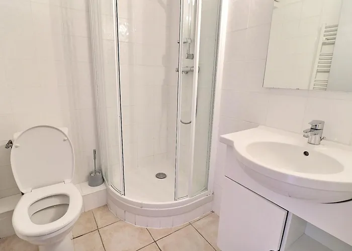 Confortable 2 Pieces, Skis Aux Pieds, 2 Ch, 4 Pers, Non-fumeur - Fr-1-182a-16 Courchevel