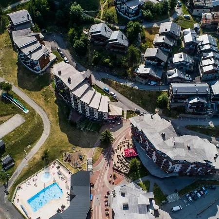 Confortable 2 Pieces, Skis Aux Pieds, 2 Ch, 4 Pers, Non-fumeur - Fr-1-182a-16 Courchevel