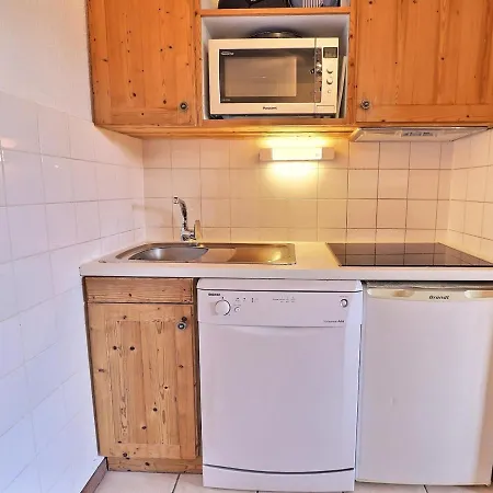 Confortable 2 Pieces, Skis Aux Pieds, 2 Ch, 4 Pers, Non-fumeur - Fr-1-182a-16 Courchevel